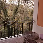 Lawrences Hotel