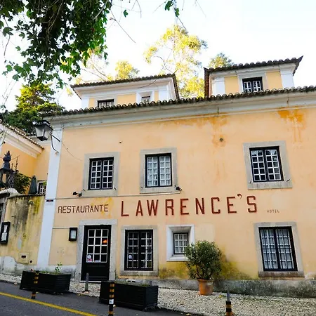 Hotel Lawrences