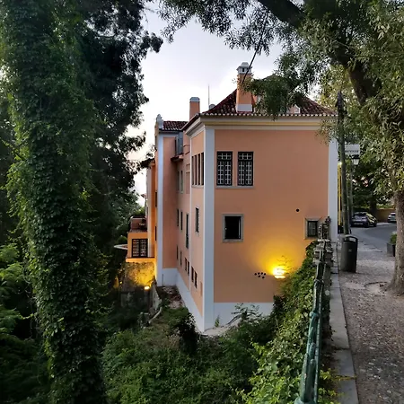 Lawrences Sintra