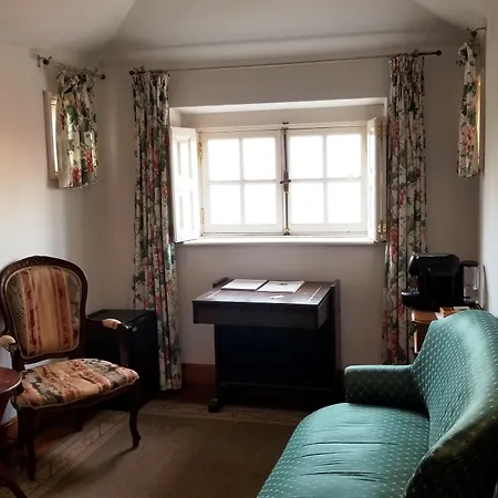 Lawrences Hotel Sintra
